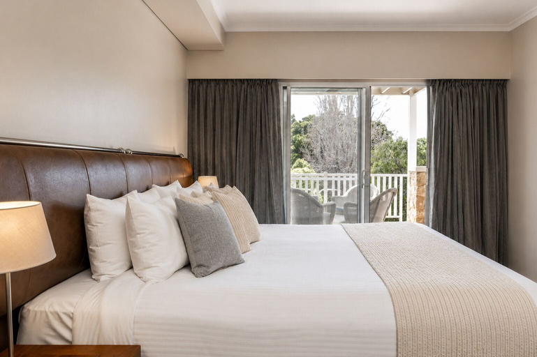Bedroom 2, Caves House Apartments, Busselton
