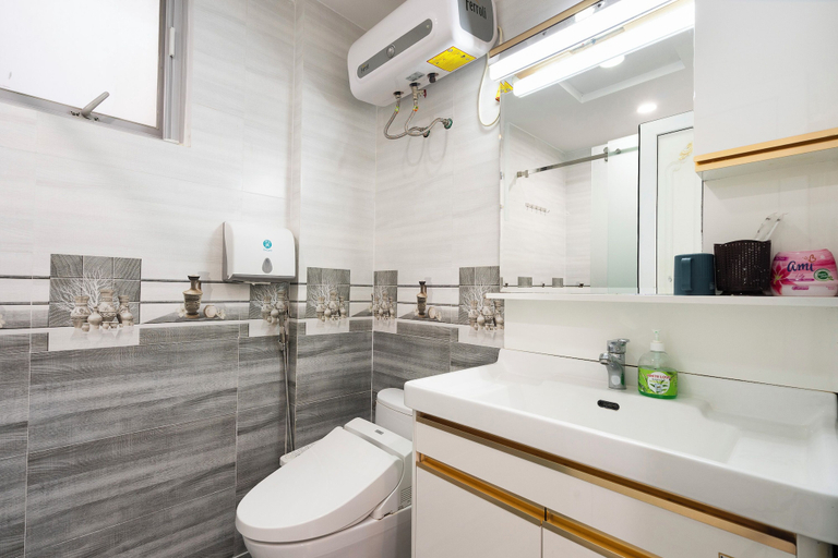 Bathroom 3, Scenic Valley Serviced Apartment, District 7