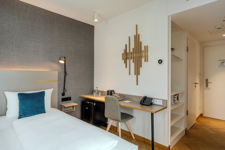Bedroom 4, Welcome Hotel Kronberg Musikquartier, Hochtaunuskreis