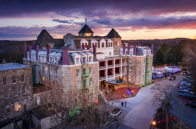 Exterior & Views 5, 1886 Crescent Hotel and Spa, Carroll
