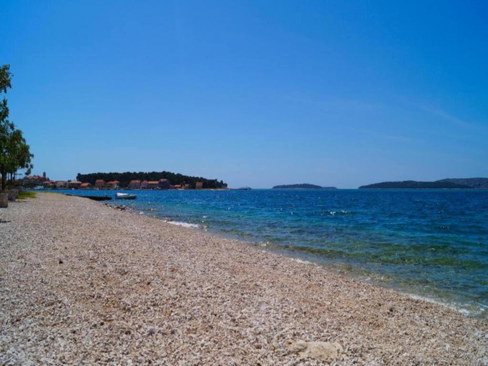 3, One-bedroom apartment near beach, Šibenik