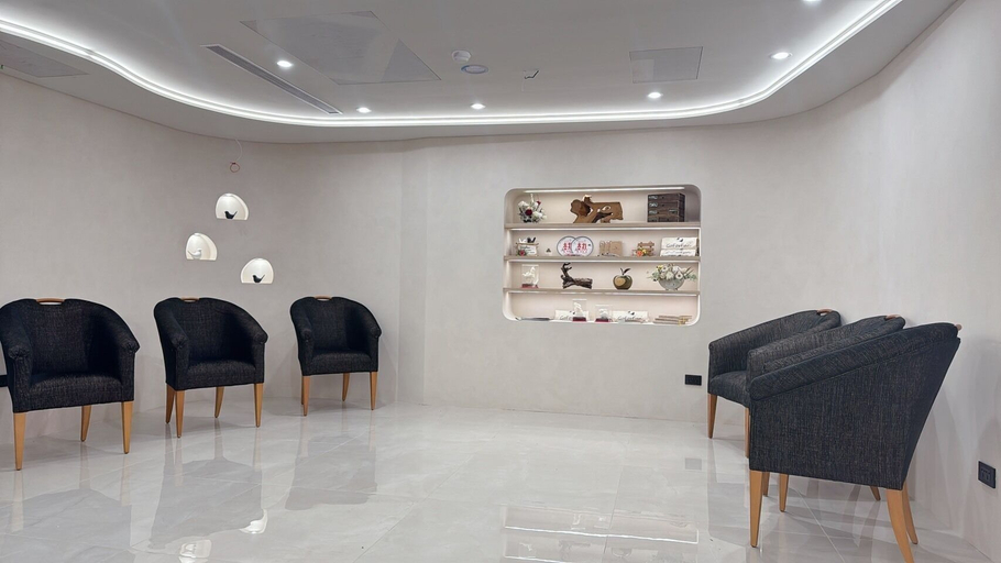 Lobby sitting area, Tongcheng Fudelai Grand Hotel, Tainan