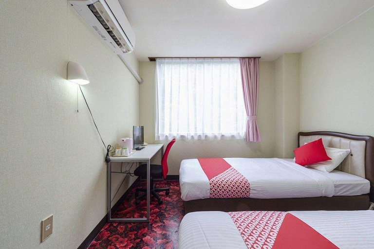 Bedroom 3, Business Hotel Kyugetsu Tsukumi, Tsukumi