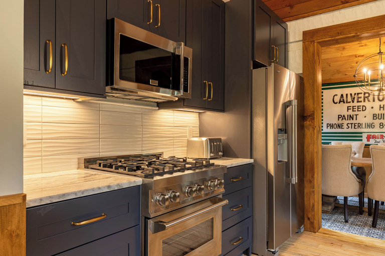 Interior 4, River Run Cabin - Watauga River in Valle Crucis With Firepit, Pet Friendly, Oversize Deck, Watauga