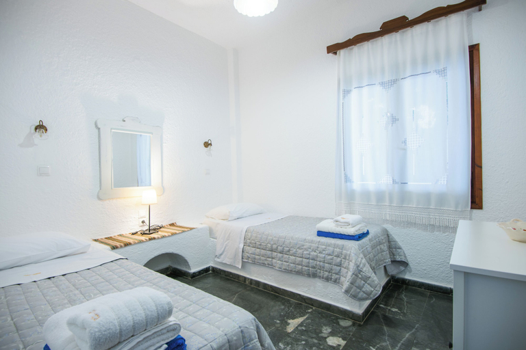 Bedroom 5, Vangelis Villas, Crete