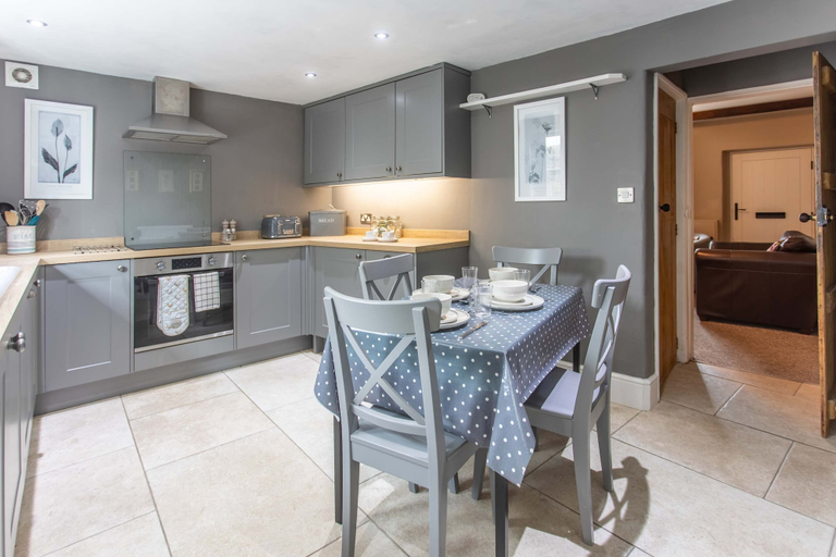 Room 2, Cosy Stone Cottage In Gargrave Near Skipton, North Yorkshire