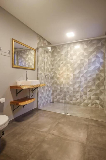 Bathroom 4, Hotel Viva Vida, São Borja