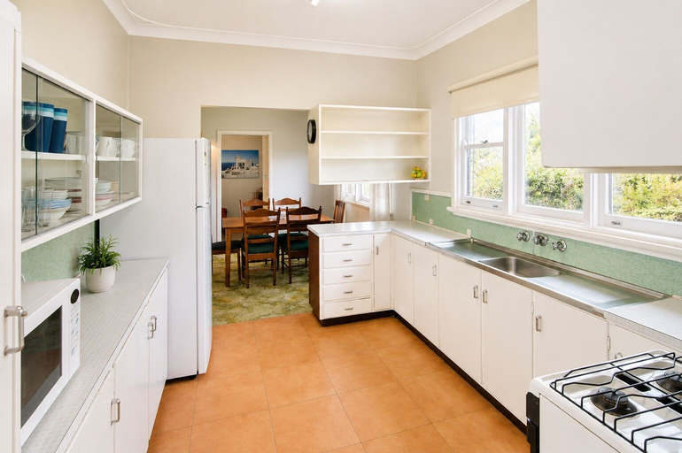 Others 5, Jetty Jaunt - Gem for Coastal Adventures, Busselton
