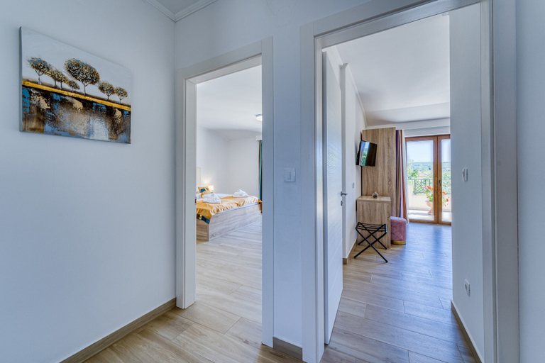 Room 4, Villa Mare With Private Pool And Garden, Malinska-Dubašnica