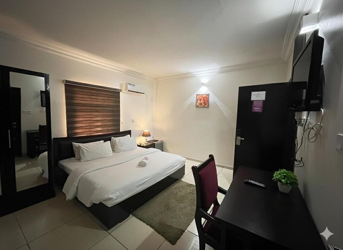 Room 4, Trendy Inn Hotel, Shomolu