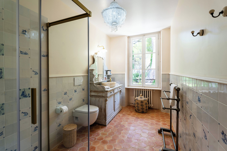 Bathroom 3, Domaine de la Rose Comtesse - Luxe, Bouches-du-Rhône