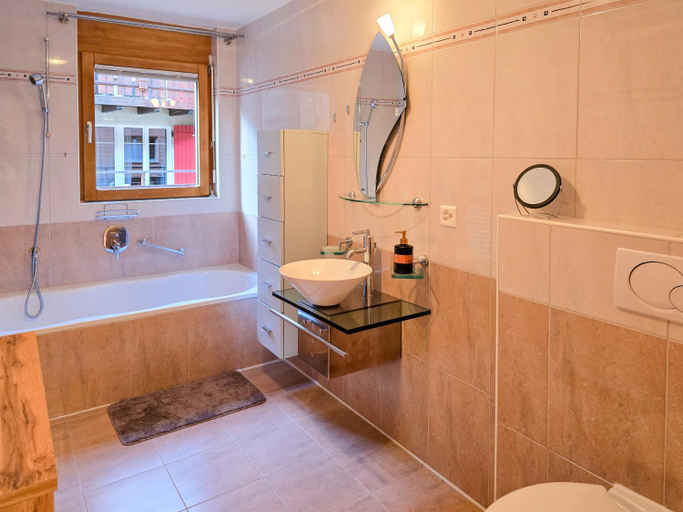 Bathroom 3, Welcome, Visp