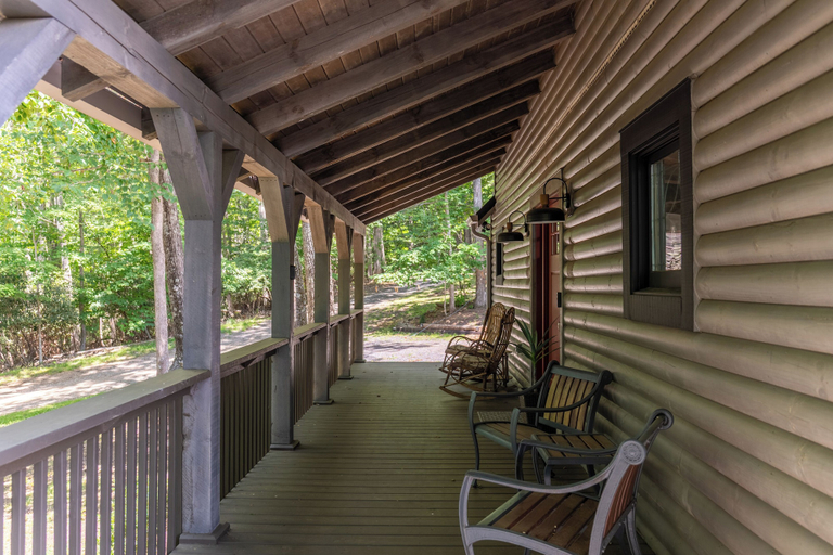 Interior 3, Queen Ridge Cabin - Great Views, Secluded, hot Tub, Fire pit, Ashe