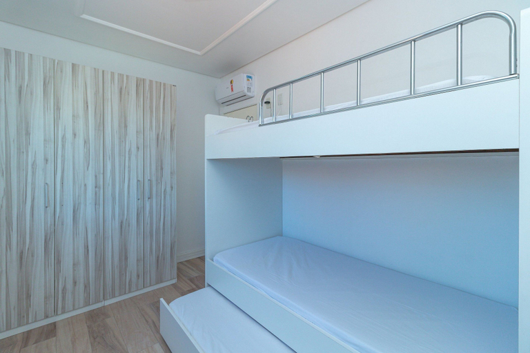 Bedroom 4, Zancanaro 203-Apto 641E, Bombinhas