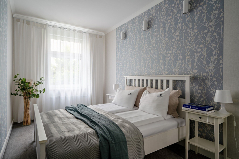 Room 3, Parkowa 33A2 - Beachfront Apartment with Parking by Lion Apartments Sopot, Sopot