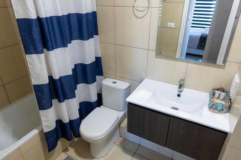 Bathroom 3, Apart Hotel Castellon 176, Concepción
