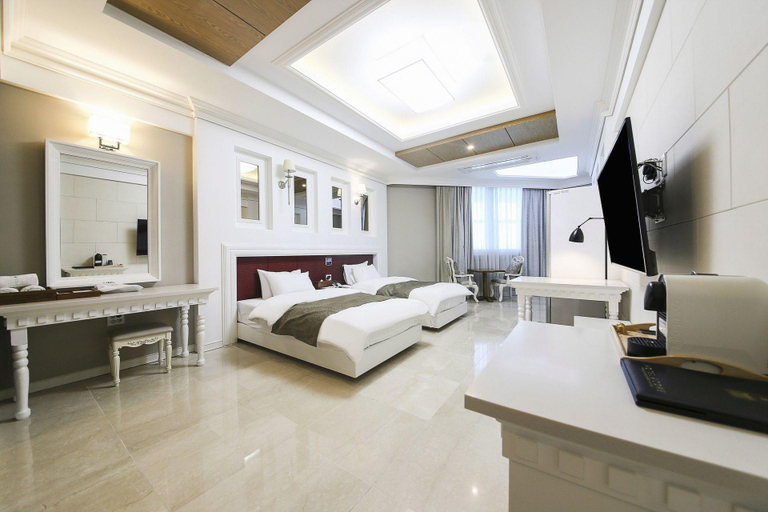 Bedroom 3, Naju Hotel Core, Naju