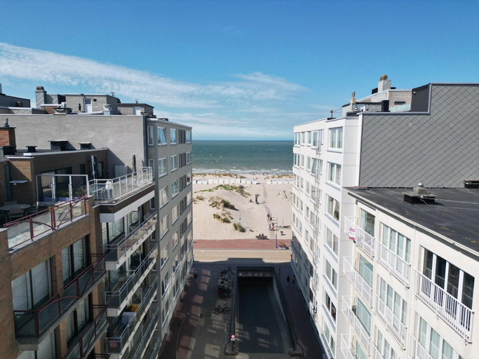View from property 4, Bright Apartment With Side Sea View, West-Vlaanderen