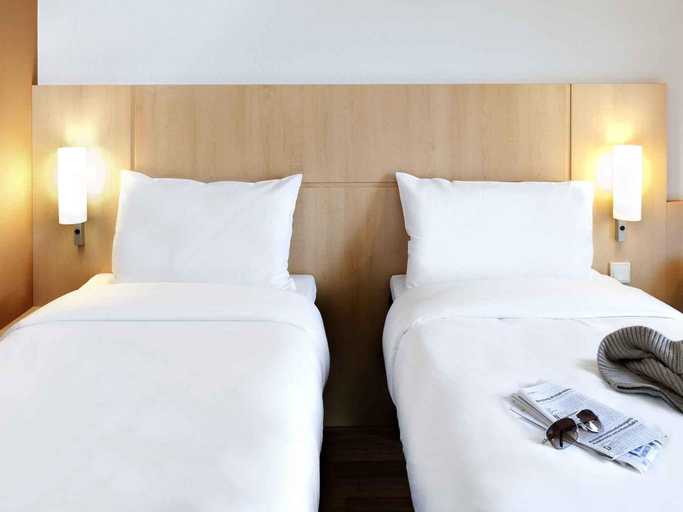 Bedroom 4, ibis München City Süd, München
