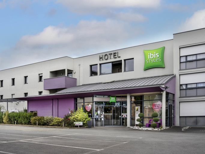 Exterior & Views 2, ibis Styles Rennes Saint Grégoire, Ille-et-Vilaine