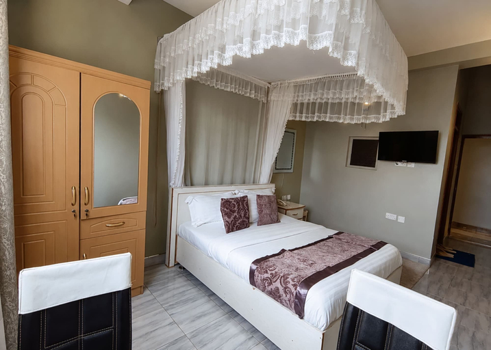 Room 2, ntare gardens mbarara, Mbarara