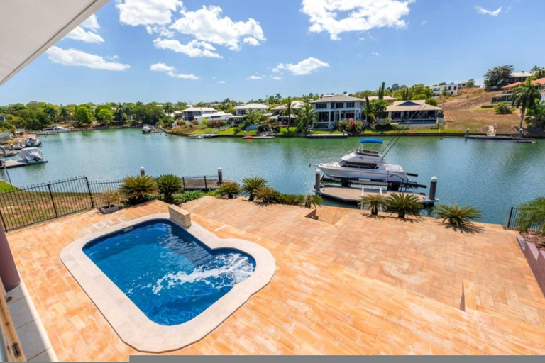 Room 5, Zenlux Rosewater Pool Marina Deck Bayview Pad, Darwin