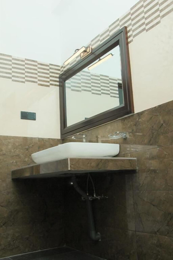 Bathroom 3, Sayu Garden Hotel, Habaraduwa