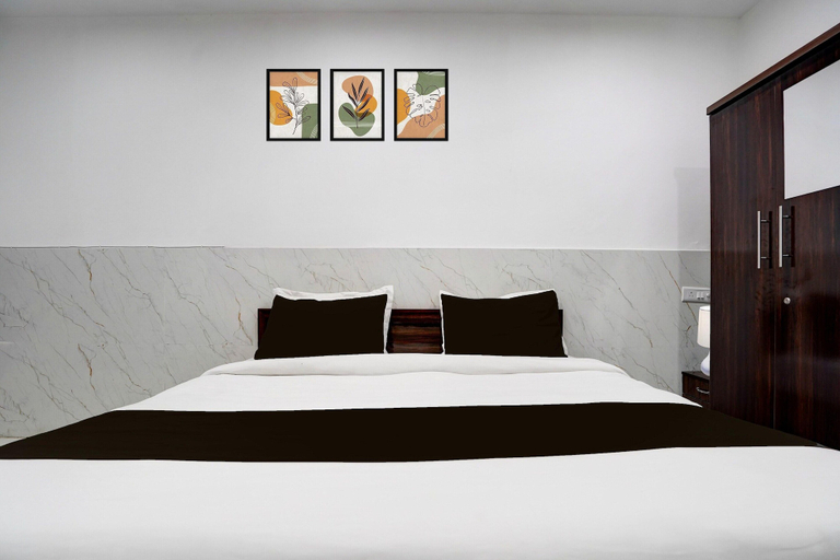 Room 4, Super Collection O Vikas Nagar PO, Lucknow