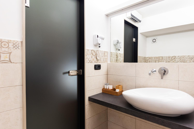 Bathroom 5, Kore Luxury Suite e Spa, Napoli