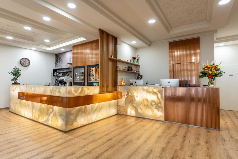 Public Area 2, Hotel Central Giacomini, Brescia