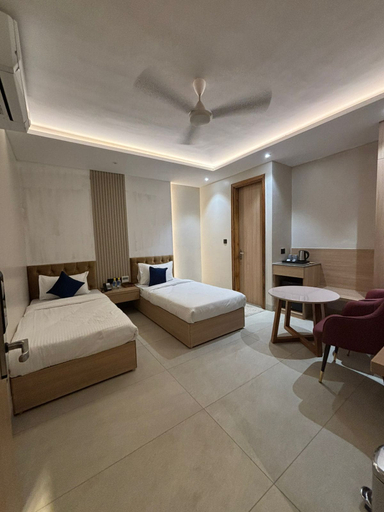 Room 2, The Archway Hotel, Nainital