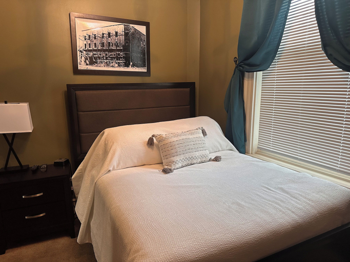 Bedroom 3, The Hotel Belvidere, Wayne