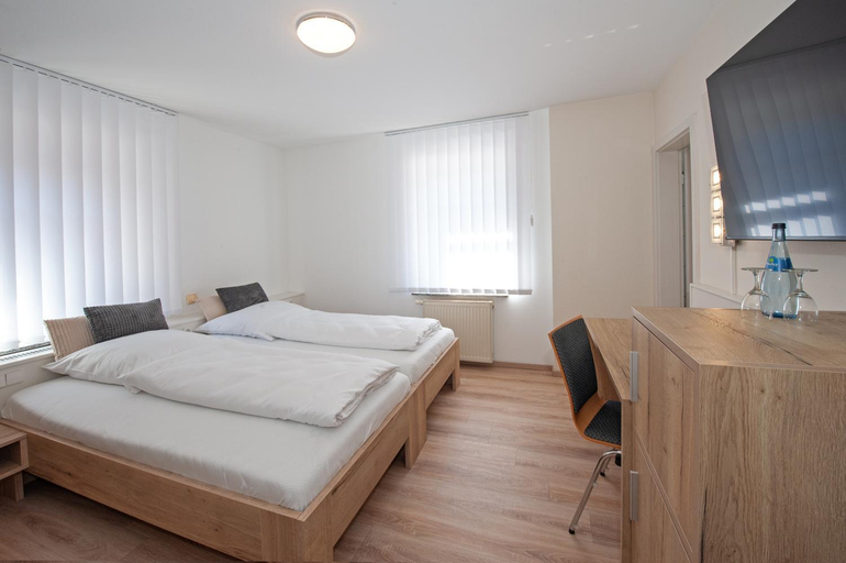 Others 4, Hotel Baren, Rottweil