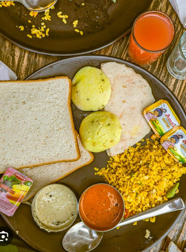 Food & Drinks, Hotel Star Dx by P K Residency, Delhi