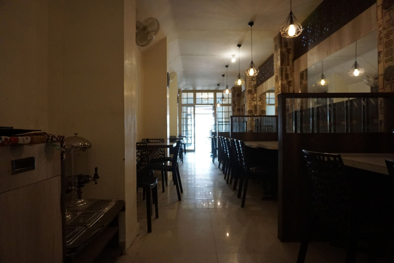 Food & Drinks 5, White Pearl - Jabalpur, Jabalpur