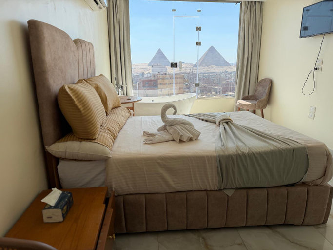 Bedroom 2, Amon Ra Hotel, Al-Ahram