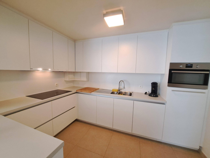 Private kitchen 4, Spacious Family Stay Near the Beach, West-Vlaanderen