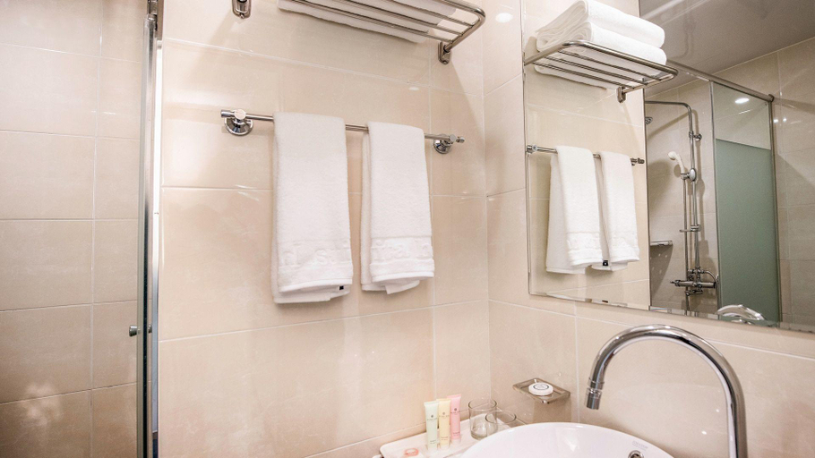 Bathroom 5, Lavita Hotel, Gangnam