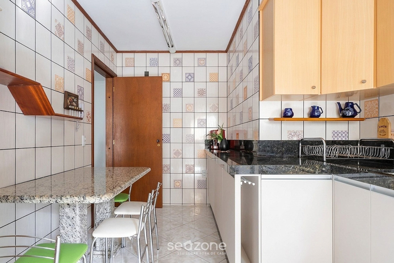 Private kitchen 2, Apartment in Great Location in Meia Praia Eio6031, Itapema