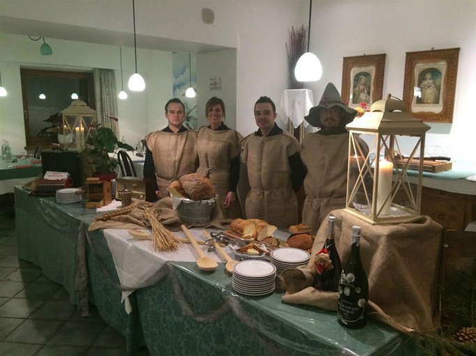 Food & Drinks 5, Martinella, Trento