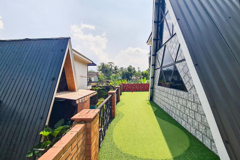 Exterior view 4, Azzura House Baturraden by The Lavana, Banyumas