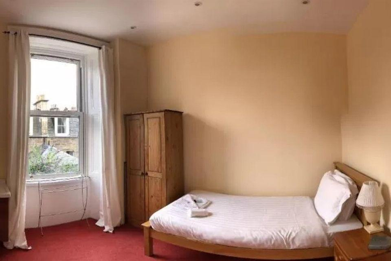 Bedroom 2, Cruachan Guest House, Edinburgh