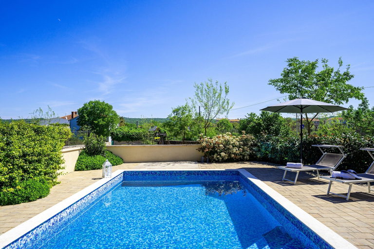 Pool 4, Villa Mare With Private Pool And Garden, Malinska-Dubašnica