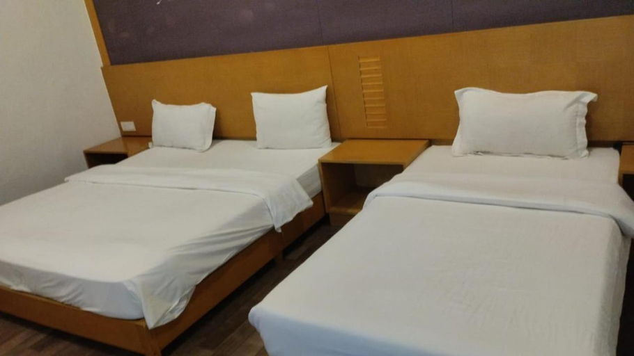 Bedroom 2, Hills Aranda Nova Hotel, Cameron Highlands