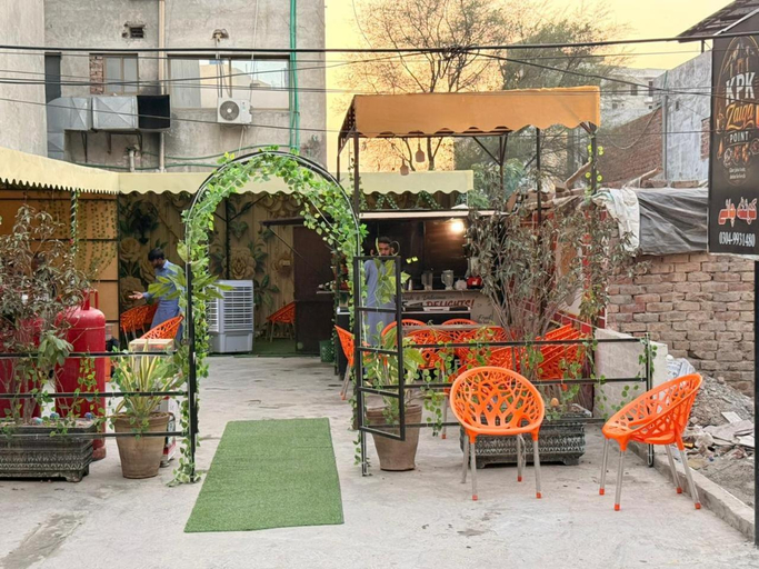 Exterior & Views 1, Hotel Royal Grace Lahore, Lahore