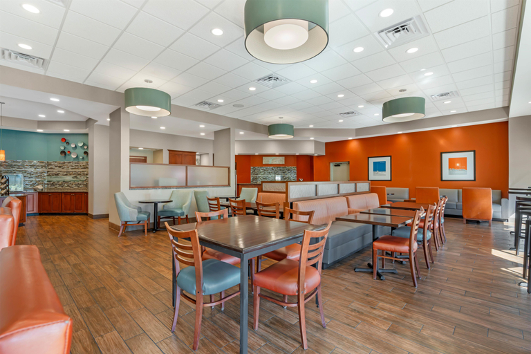 Food & Drinks 5, Drury Inn Suites Fort Myers, Lee