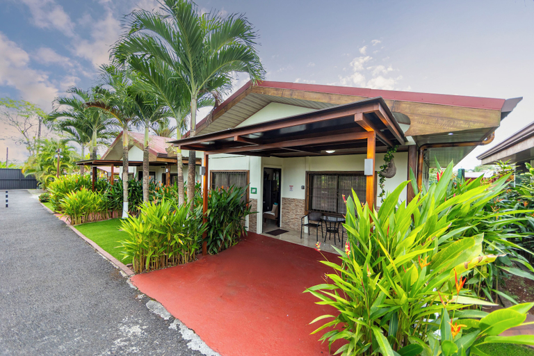 Exterior & Views 2, Hormiga's Houses La Fortuna, San Carlos