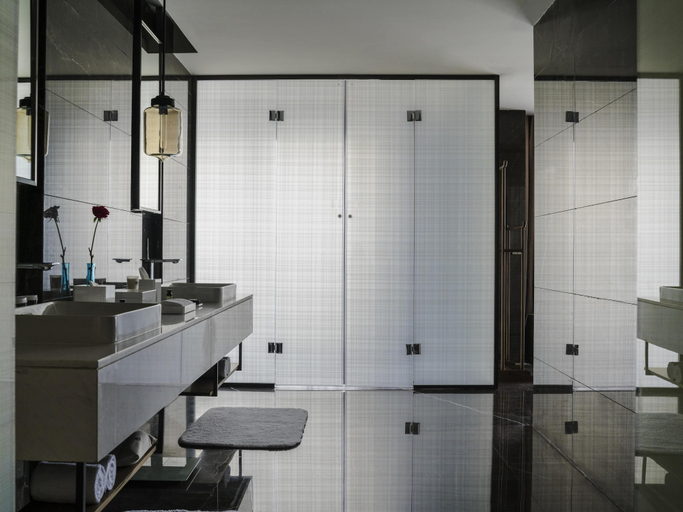 Bathroom 4, Pullman Zhouzhuang, Suzhou