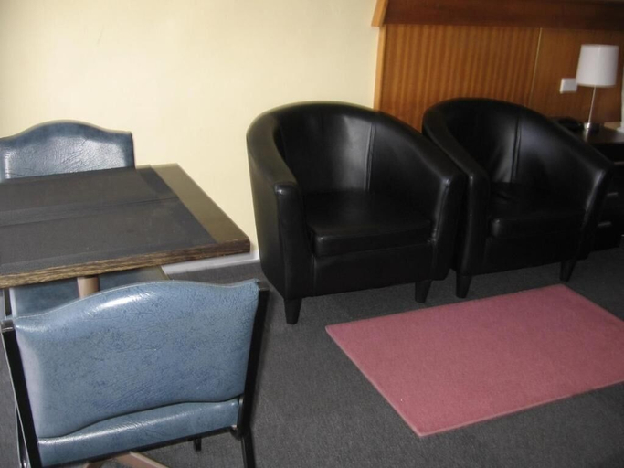 Others 3, DARLOT MOTOR INN, Horsham - Central