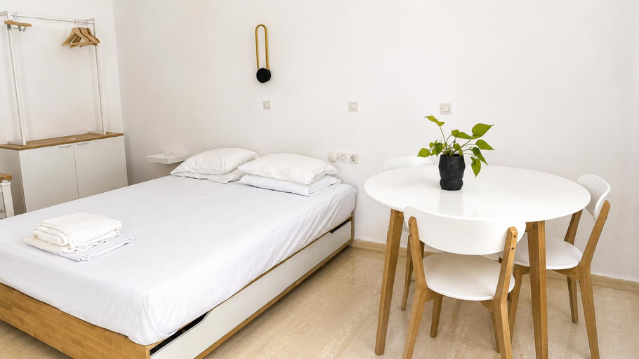 Bedroom 4, Orama Studios, Crete